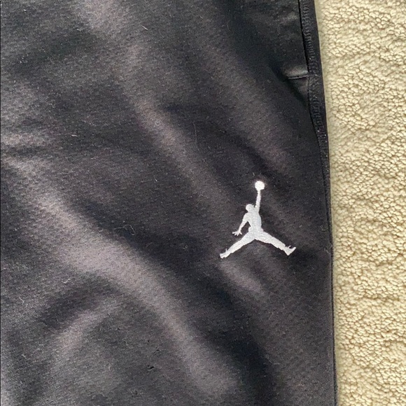Jordan sweatpants - Picture 2 of 3